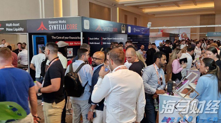 32万快速到账!泰康人寿铜陵中支为客户撑起家庭健康伞